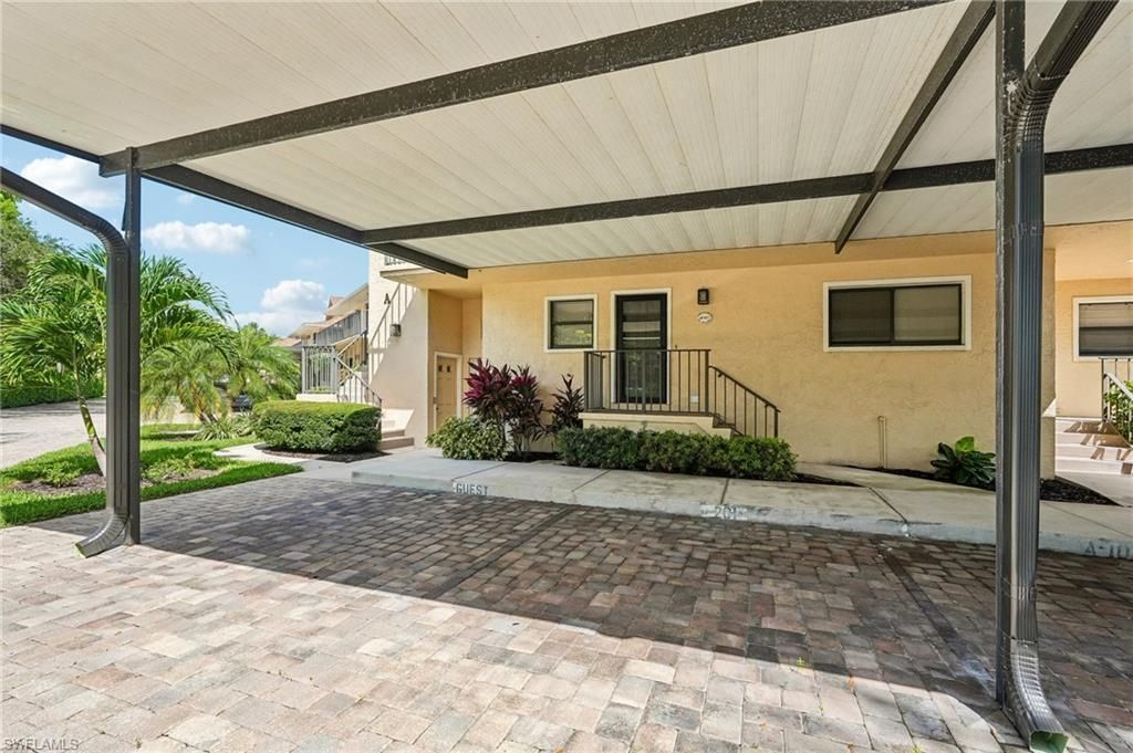 1100 9th St S, Unit A201, Naples, FL 34102 Photo