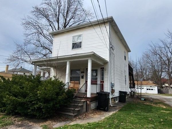 245 7th Street , Elyria, OH 44035