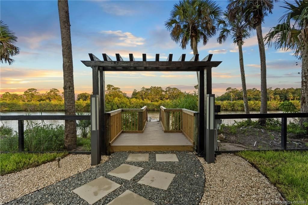 10190 SW Hemingway Terrace, Palm City, FL 34990 Photo