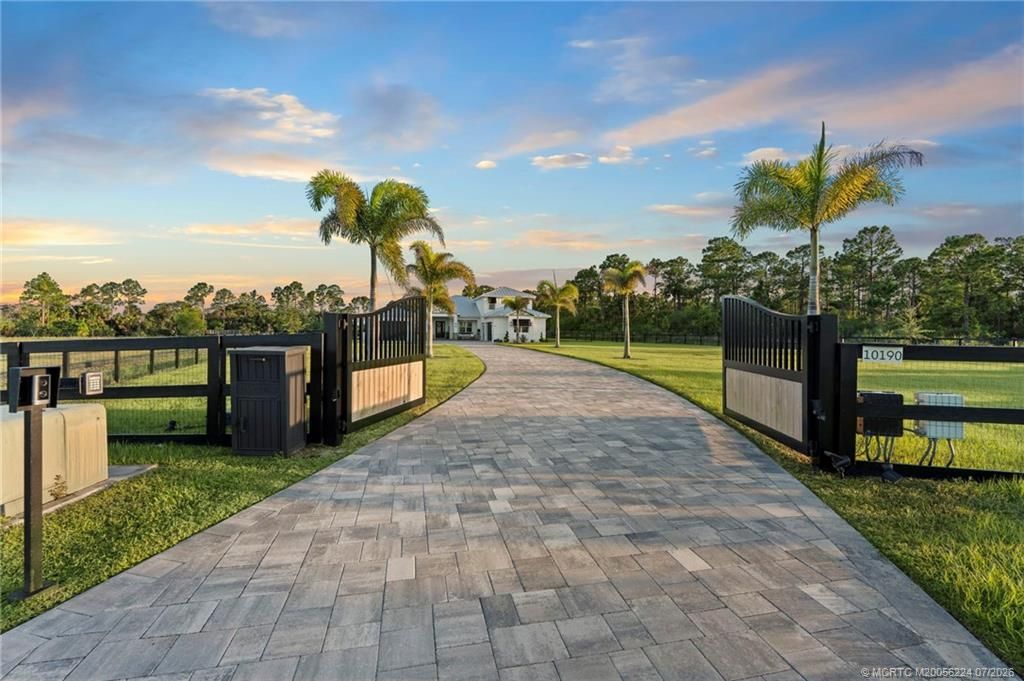 10190 SW Hemingway Terrace, Palm City, FL 34990 Photo