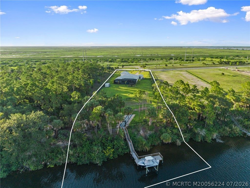 10190 SW Hemingway Terrace, Palm City, FL 34990 Photo