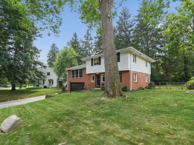 945 Kendale Road S, Columbus, OH 43220 Photo 39
