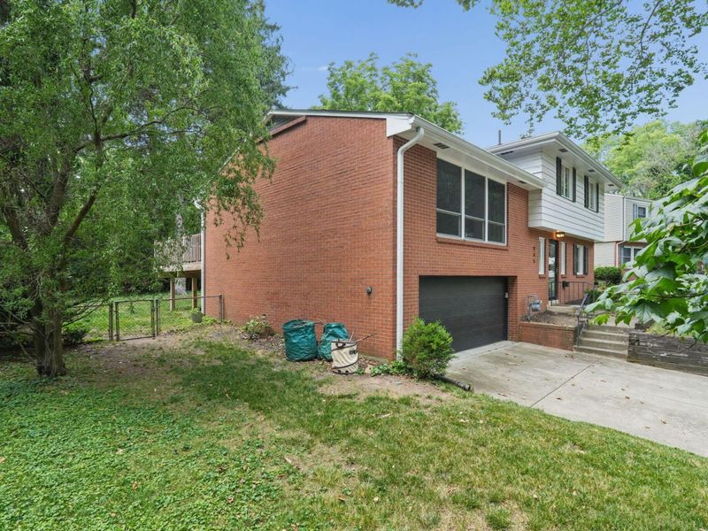 945 Kendale Road S, Columbus, OH 43220 Photo 40