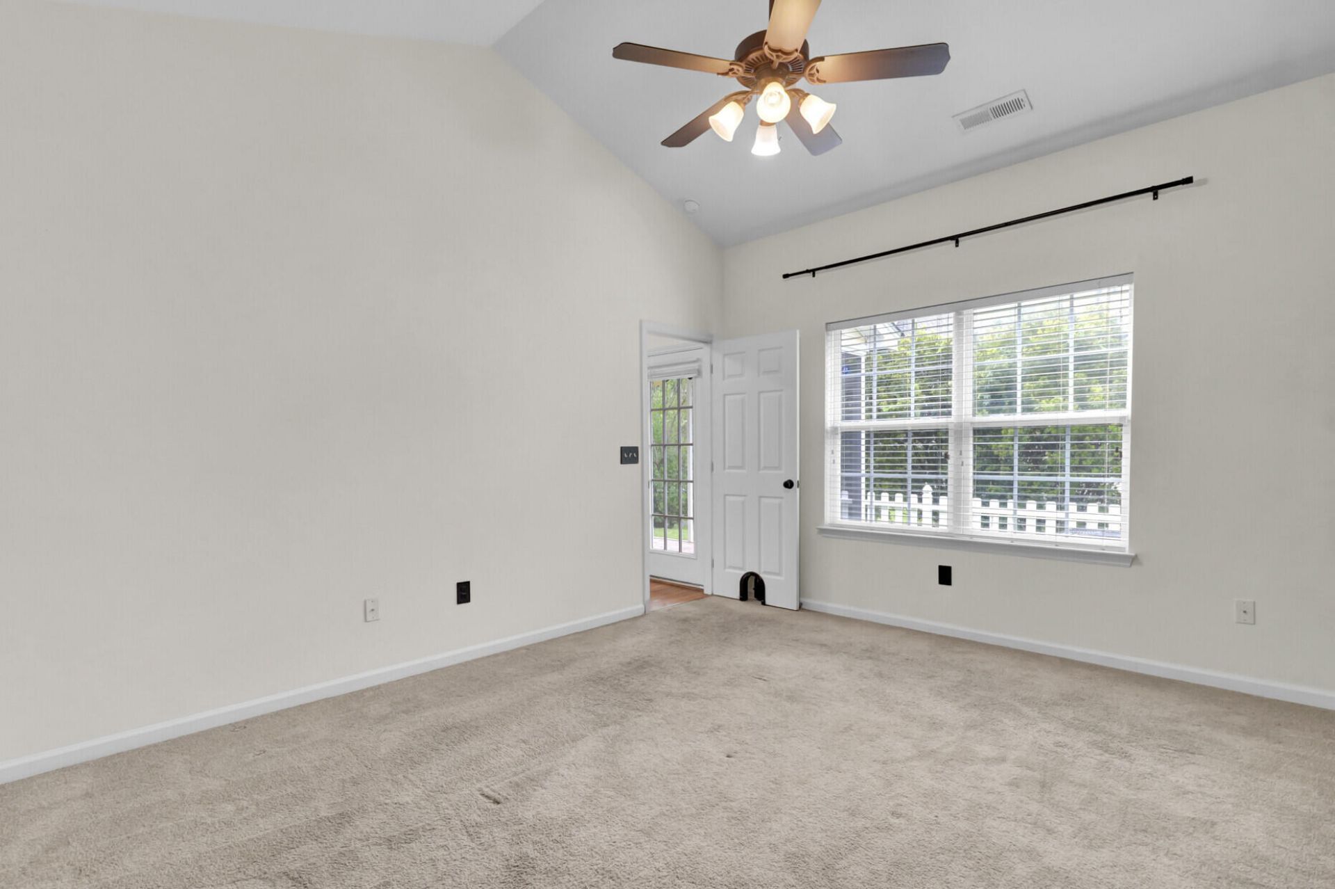 8658 Grassy Oak Trail Photo 20