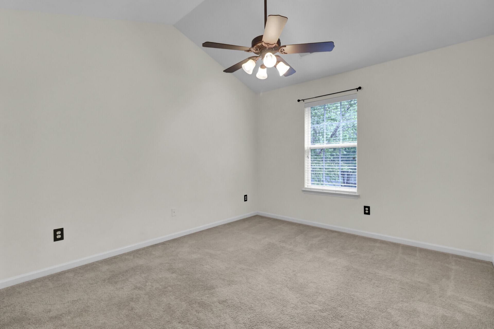 8658 Grassy Oak Trail Photo 31