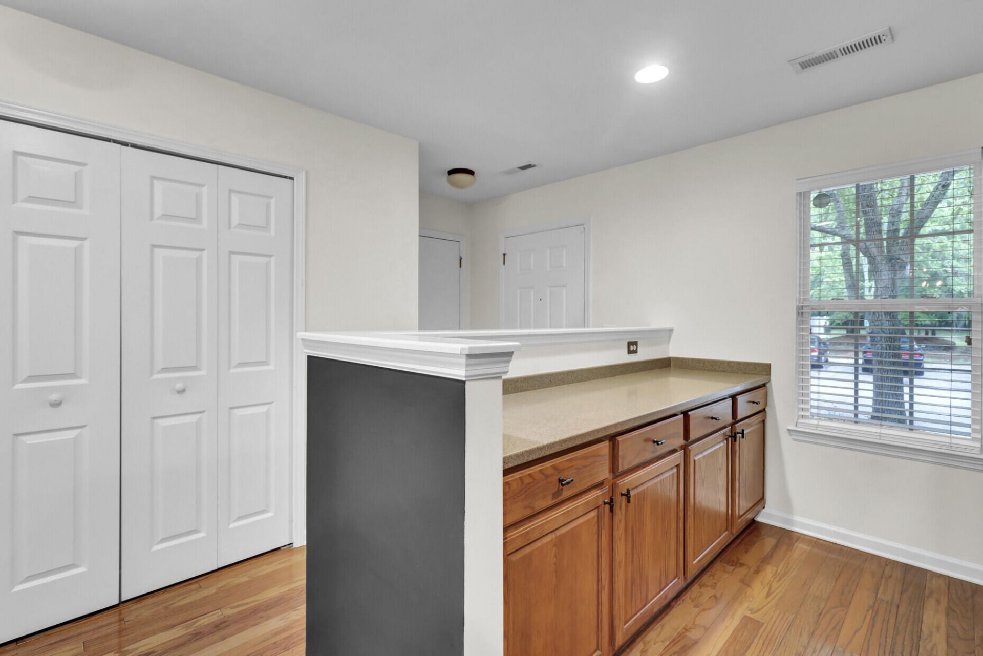 8658 Grassy Oak Trail Photo 8