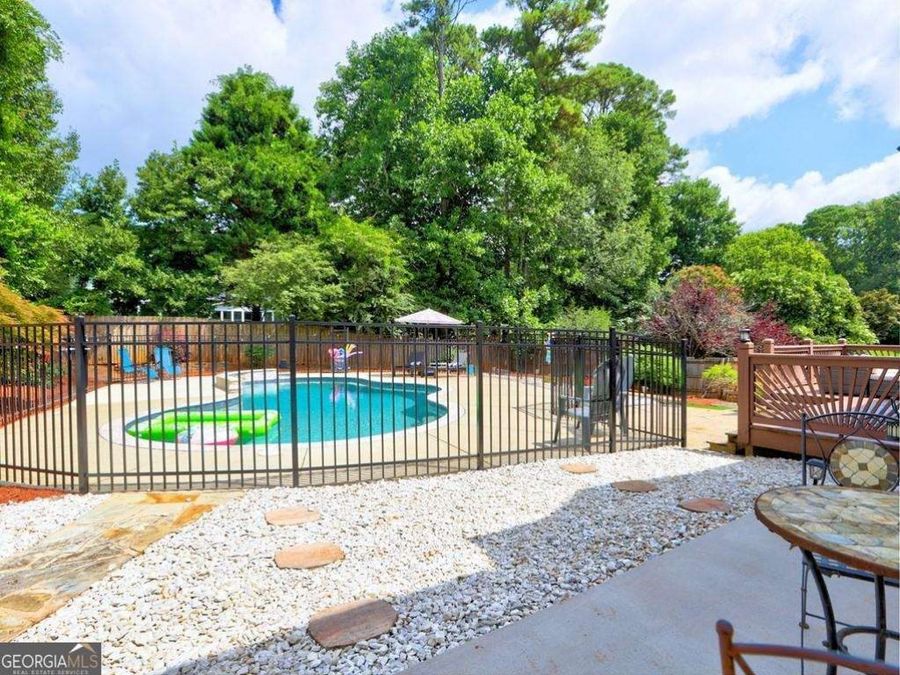 Property Image 30