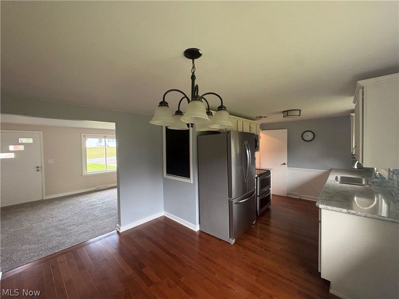 914 22nd Street SW, Massillon, OH 44647 Photo 3