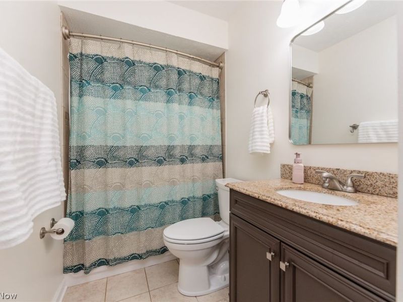 6391 Almont Drive, Brook Park, OH 44142 Photo 25