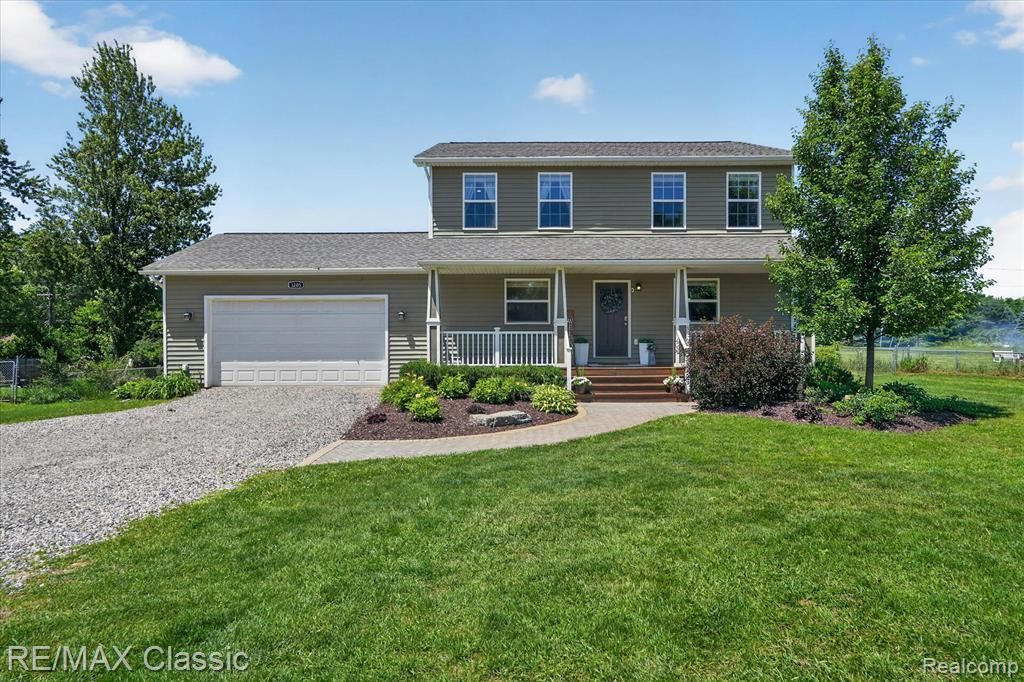 3205 N Milford Road, Highland Township, MI 48357 Main Photo