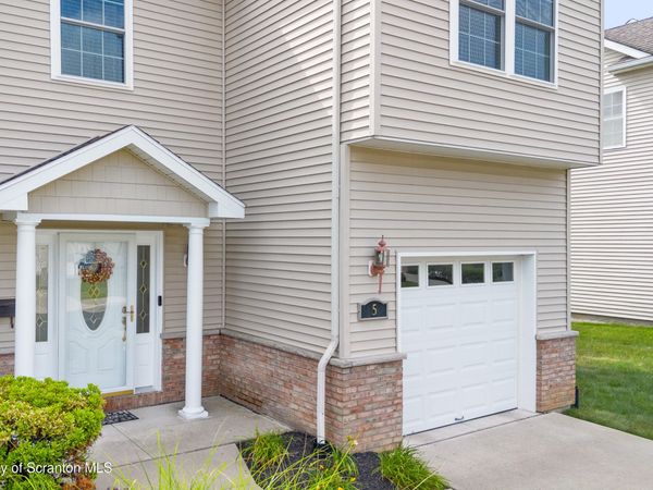 1232 Bryn Mawr Street, Unit 5, Scranton, PA 18504
