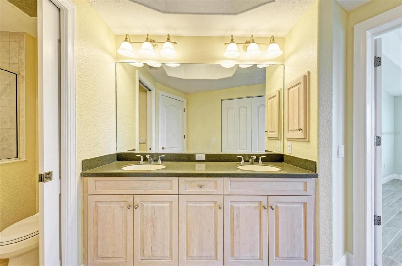 501 Haben Boulevard , Unit 505, Palmetto, FL 34221 Photo