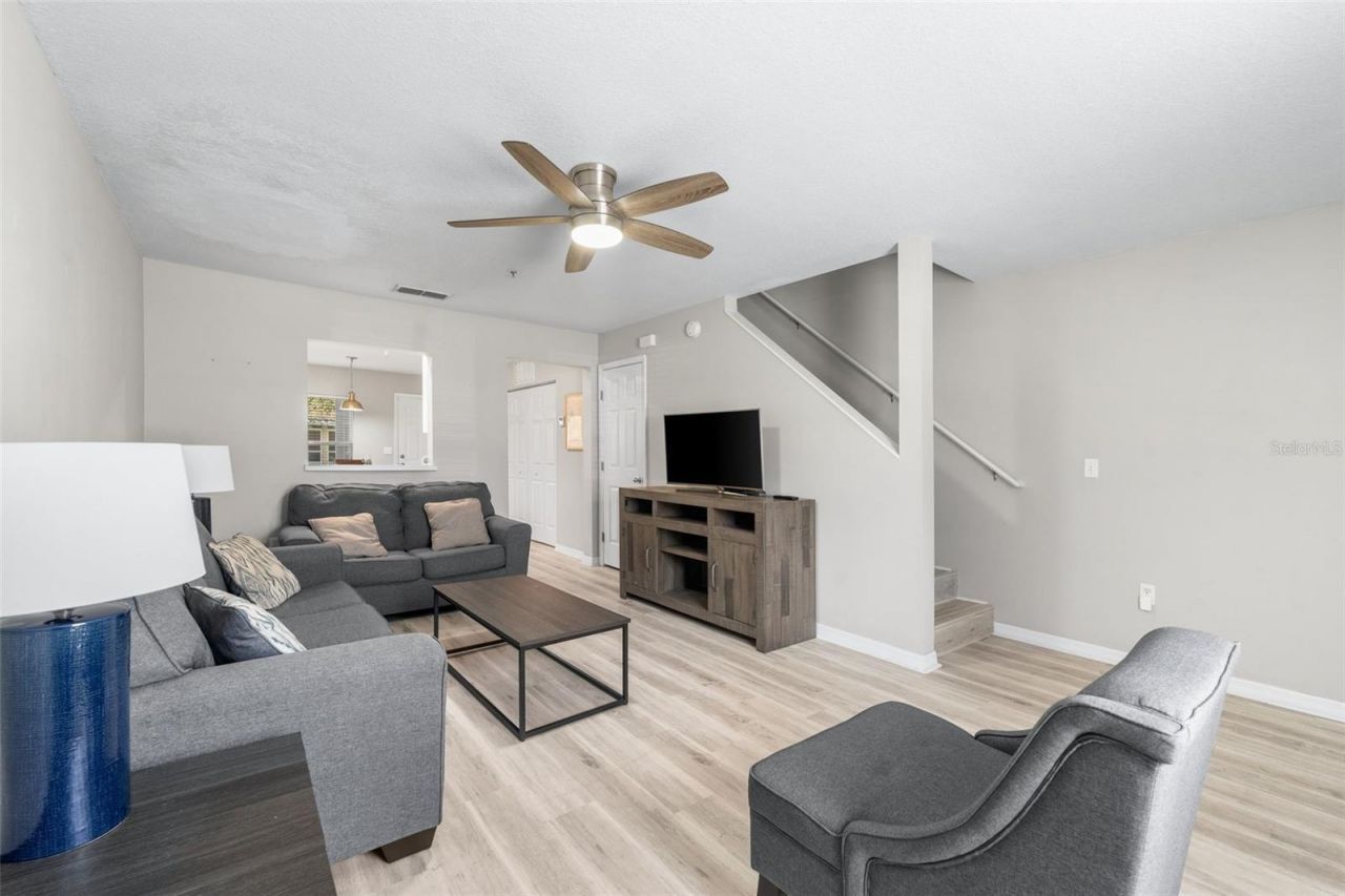 2636 SW 35th Place, Unit 13, Gainesville, FL 32608 Photo