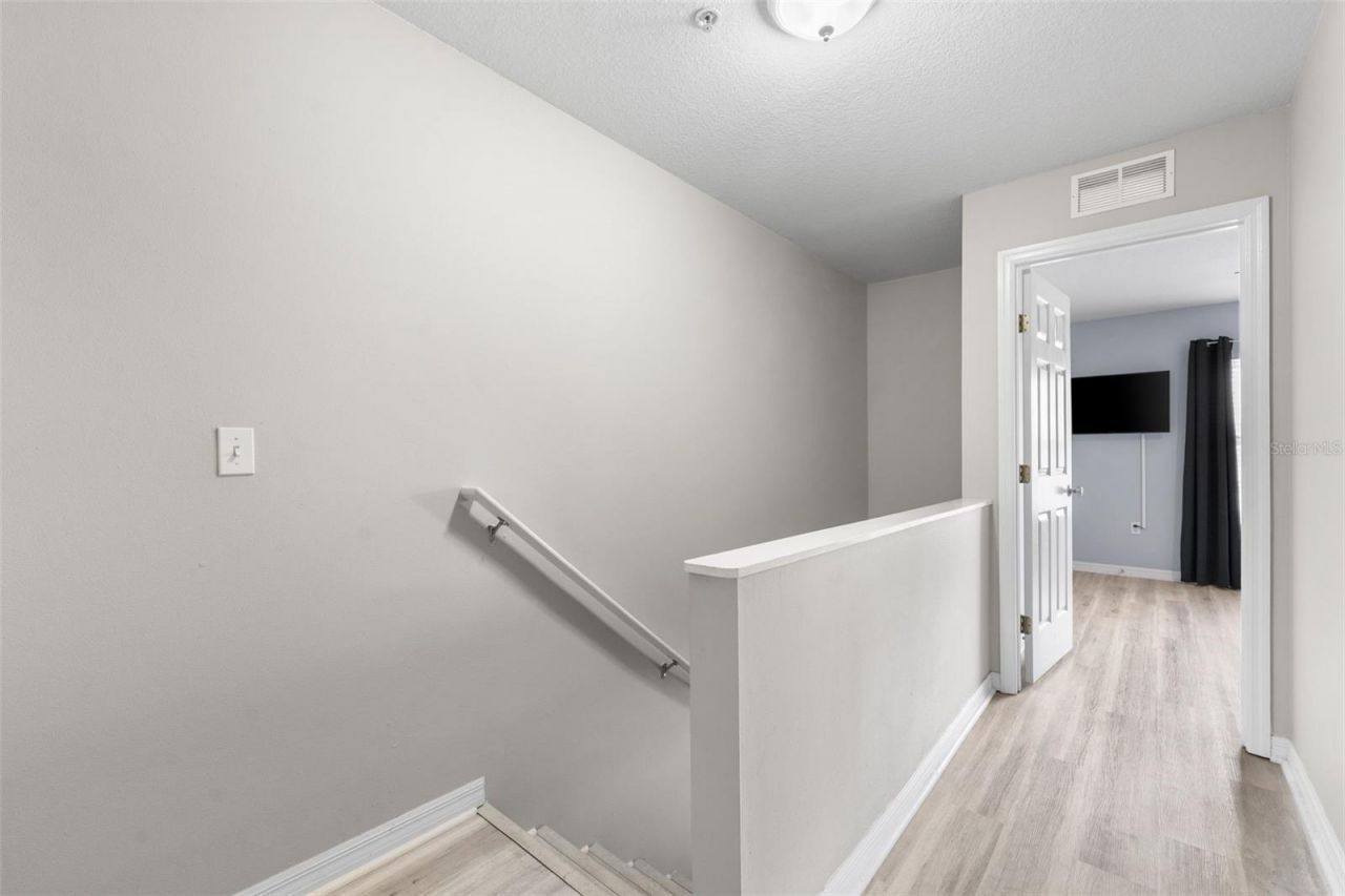 2636 SW 35th Place, Unit 13, Gainesville, FL 32608 Photo