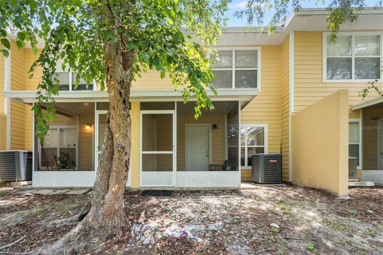 2636 SW 35th Place, Unit 13, Gainesville, FL 32608 Photo