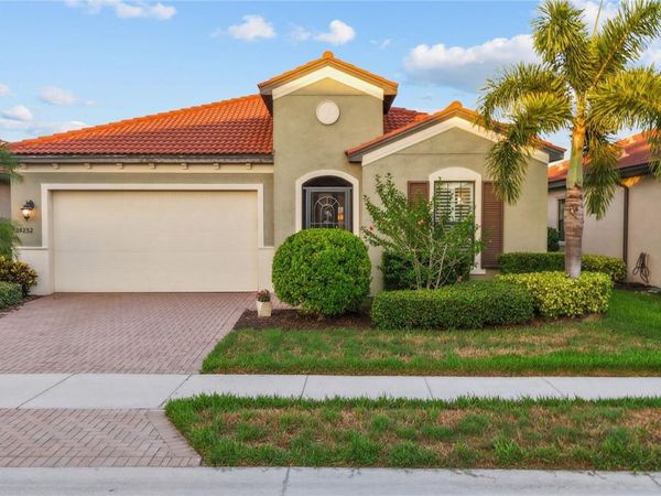 24252 GALLBERRY DRIVE , VENICE, FL 34293