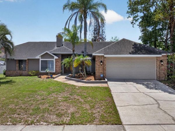 4609 TIFFANY WOODS CIRCLE , OVIEDO, FL 32765