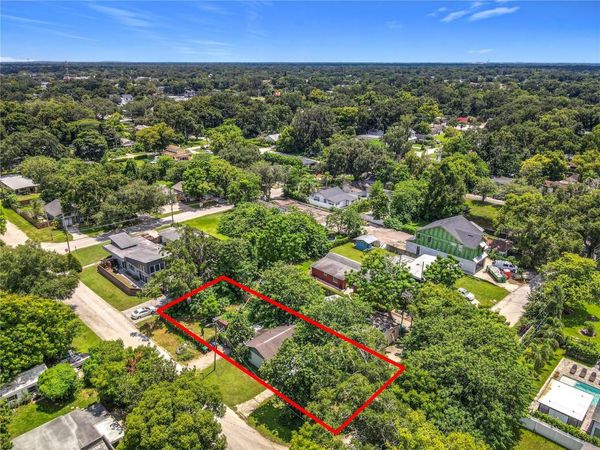 1906 VINE STREET, ORLANDO, FL 32806