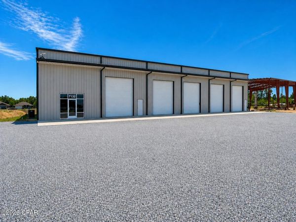 7132 Highway 77 , Southport, FL 32409