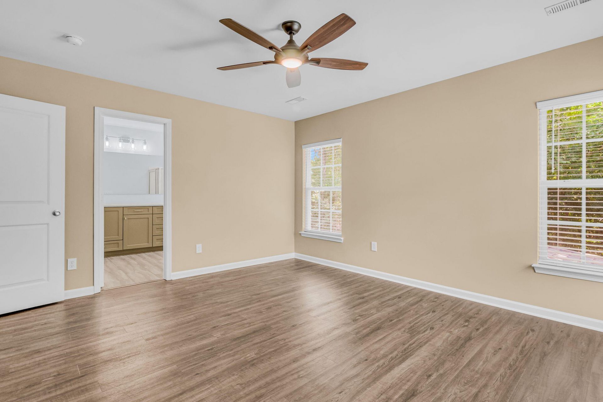 5150 Trump Street Photo 26