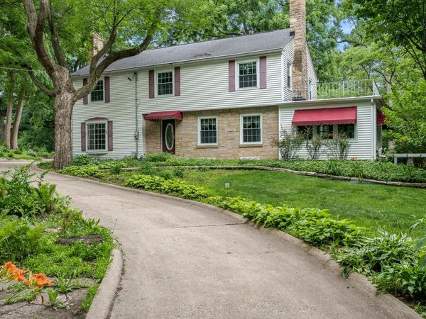 3025 E STATE Street , Rockford, IL 61108