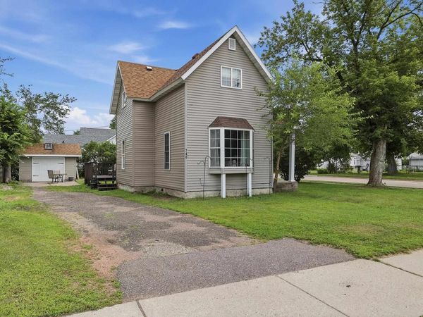 740 10TH STREET SOUTH, Wisconsin Rapids, WI 54494