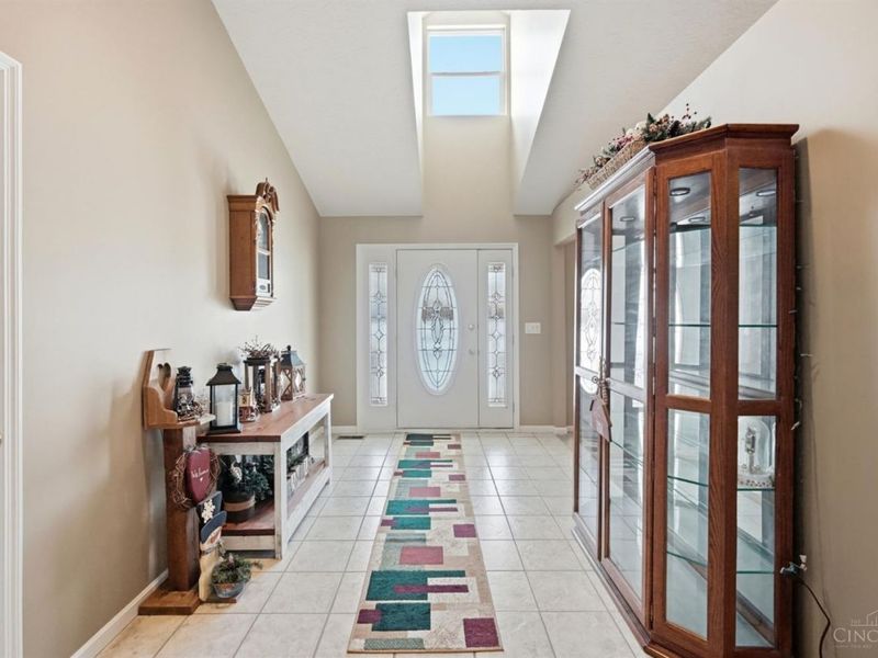 7353 Ross Road, Washington Township, OH 45054 Photo 13