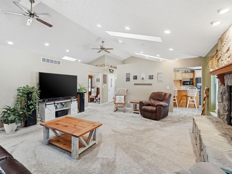 7353 Ross Road, Washington Township, OH 45054 Photo 17