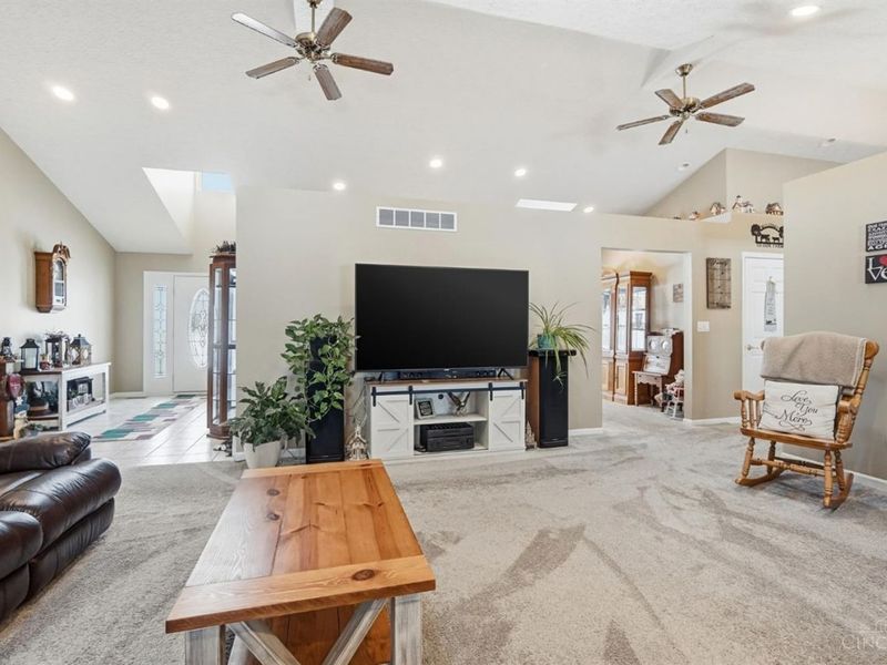 7353 Ross Road, Washington Township, OH 45054 Photo 18
