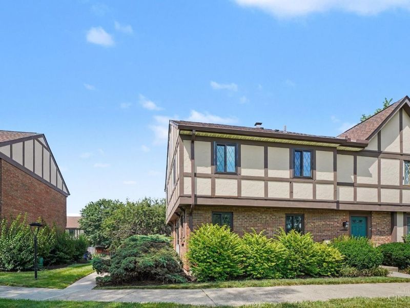 7492 Knights Knoll Court, Unit 192, West Chester, OH 45069 Photo 3