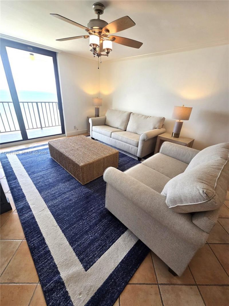 2625 Collins Ave , Unit 1506, Miami Beach, FL 33140 Photo