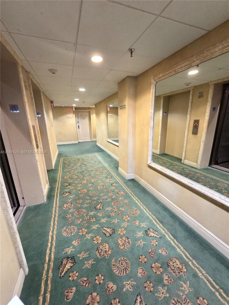 2625 Collins Ave , Unit 1506, Miami Beach, FL 33140 Photo