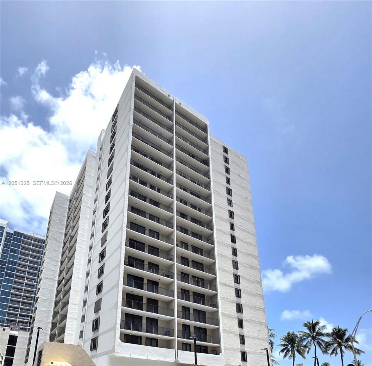 2625 Collins Ave , Unit 1506, Miami Beach, FL 33140 Photo