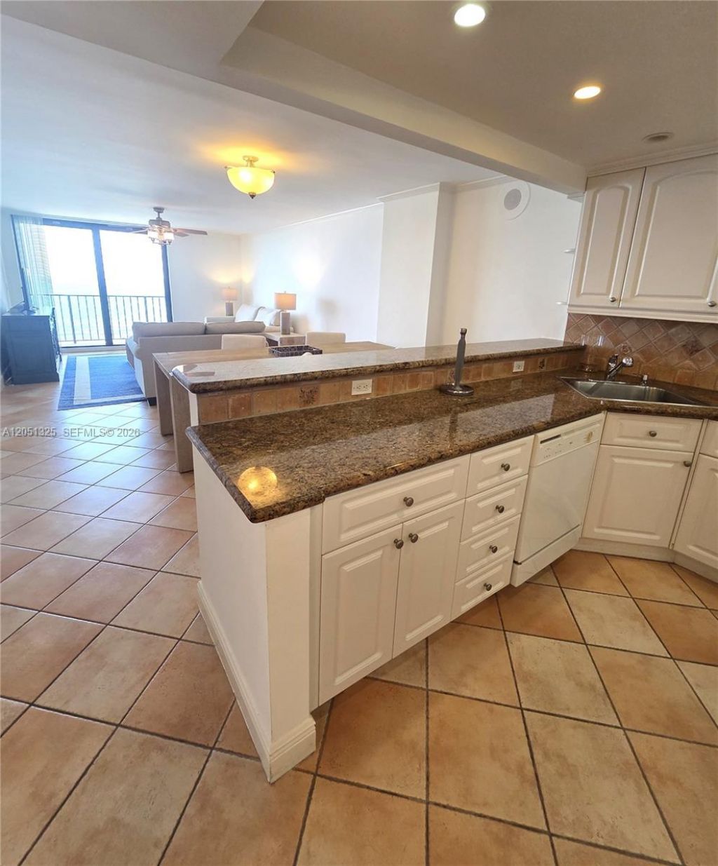 2625 Collins Ave , Unit 1506, Miami Beach, FL 33140 Photo