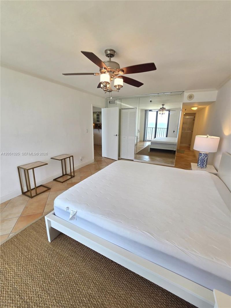 2625 Collins Ave , Unit 1506, Miami Beach, FL 33140 Photo