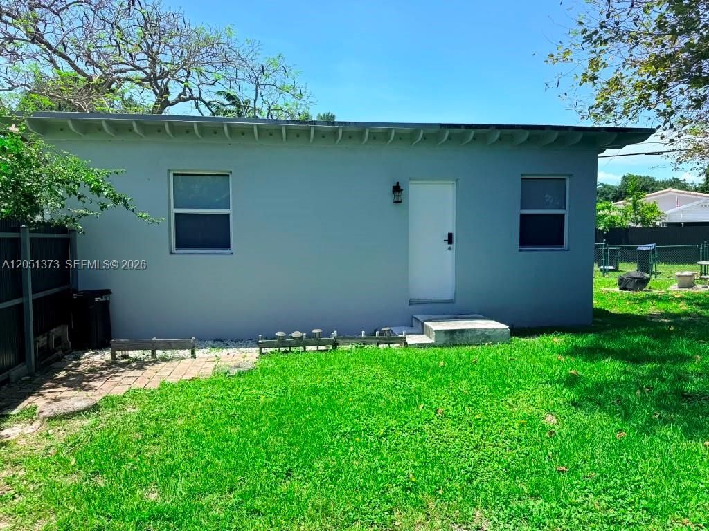 201 Flagler Dr , Unit 201, Miami Springs, FL 33166 Photo