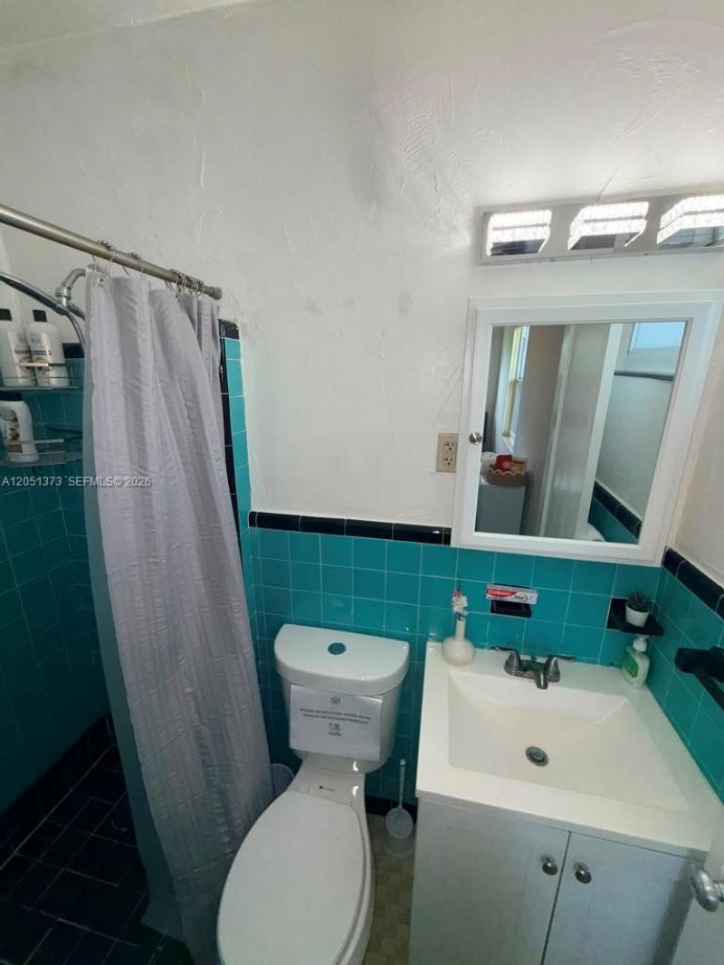 201 Flagler Dr , Unit 201, Miami Springs, FL 33166 Photo