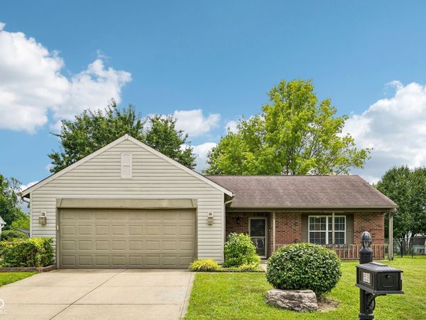8539 Eagles Nest Drive , Avon, IN 46123