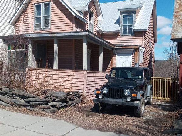 12 Pleasant Street, Randolph, VT 05060