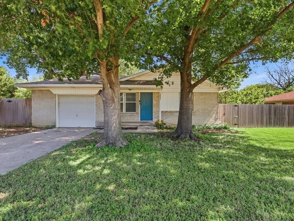 1005 Monterey Drive, Denton, TX 76209