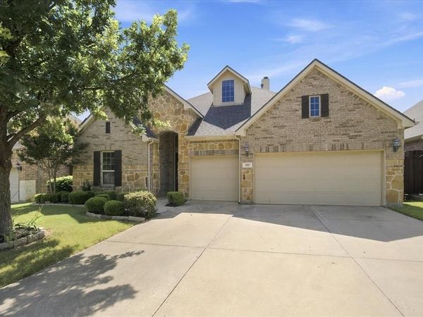 121 Oakwood Lane, Hickory Creek, TX 75065