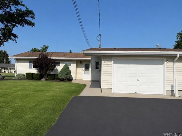 217 Beckwith Avenue, Niagara Falls, NY 14304