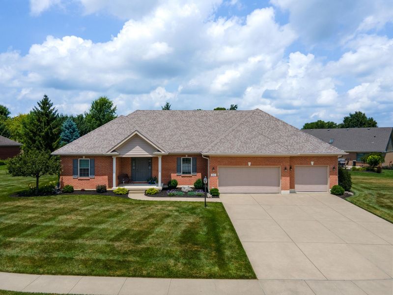 801 Hawk Avenue, Tipp City, OH 45371 Photo 1