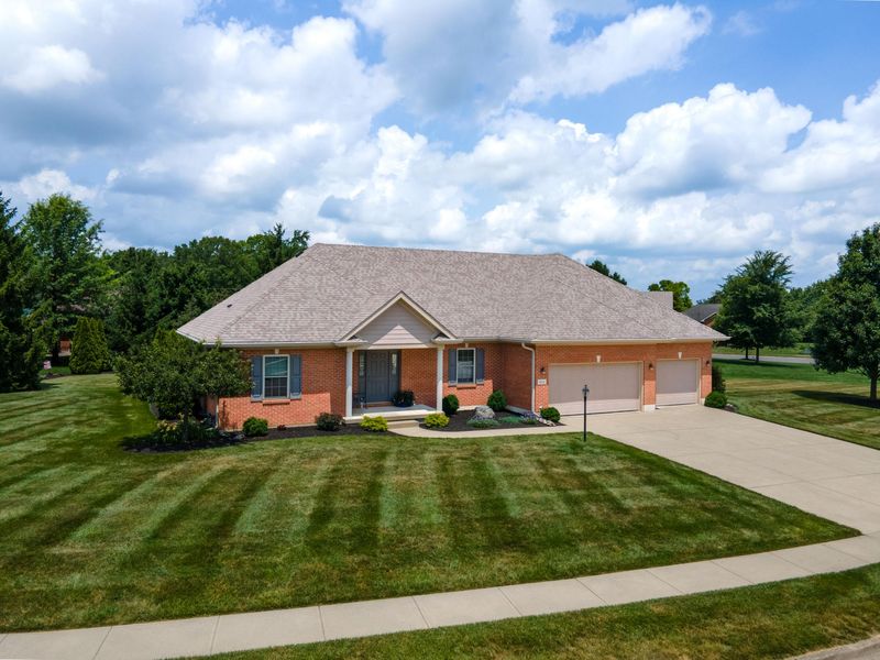 801 Hawk Avenue, Tipp City, OH 45371 Photo 2