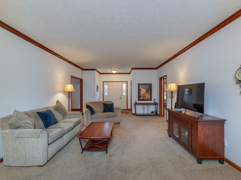801 Hawk Avenue, Tipp City, OH 45371 Photo 7