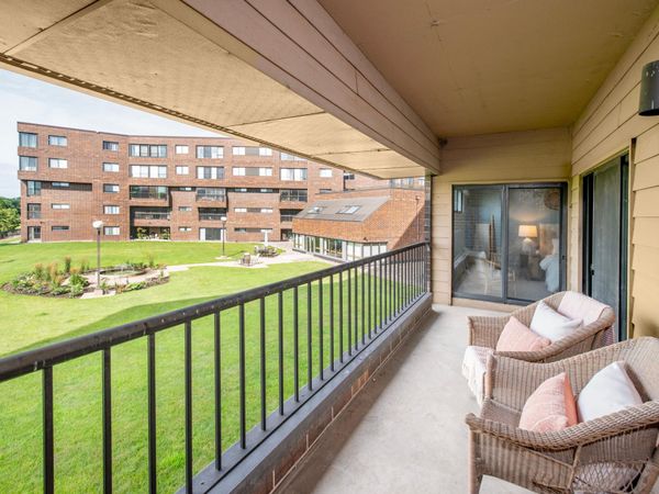 2265 Youngman Avenue, Unit 208E, Saint Paul, MN 55116