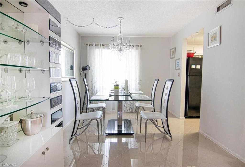 2366 E Mall Dr, Unit 414, Fort Myers, FL 33901 Photo