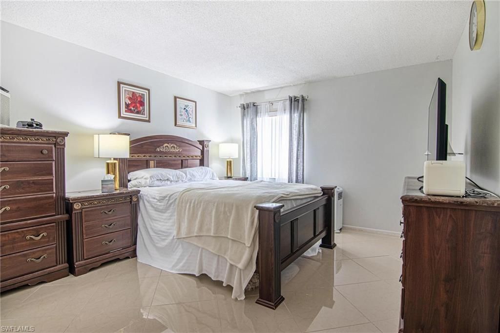 2366 E Mall Dr, Unit 414, Fort Myers, FL 33901 Photo