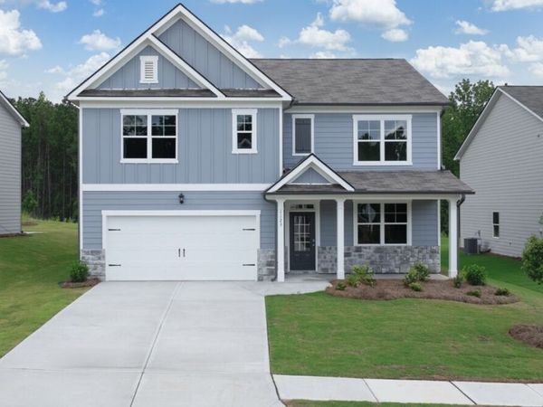 1123 Lost Creek Parkway, Dallas, GA 30132