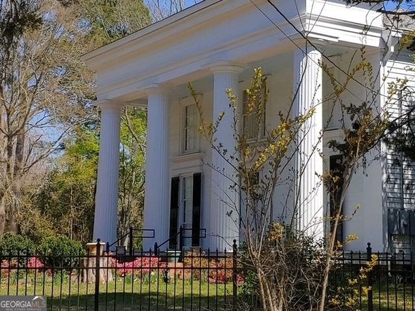 309 E Robert Toombs Avenue, Washington, GA 30673